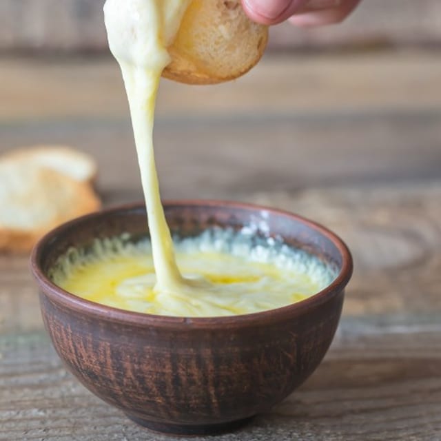 Queso Dip (4 Oz).