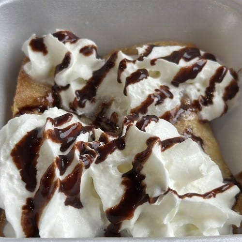 Sopapillas.