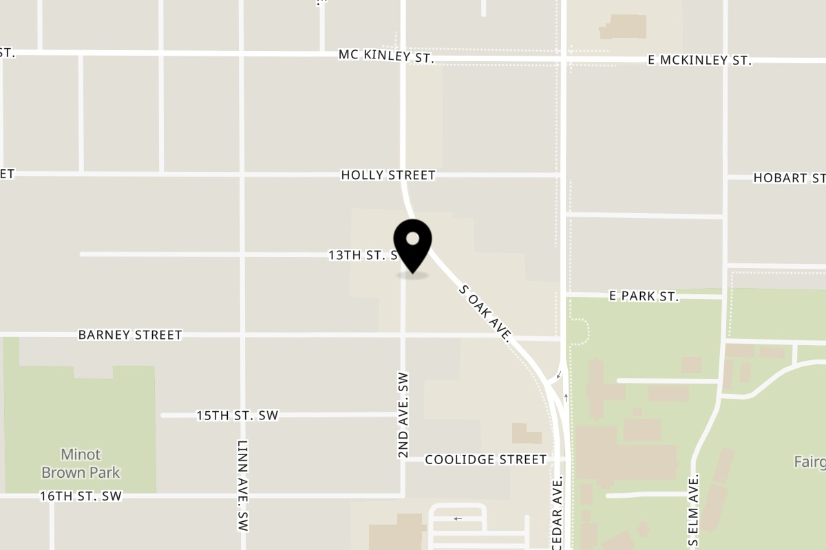 Map showing the location of Giliberto's Mexican Taco Shop Owatonna on 1232 S Oak Ave in Owatonna
